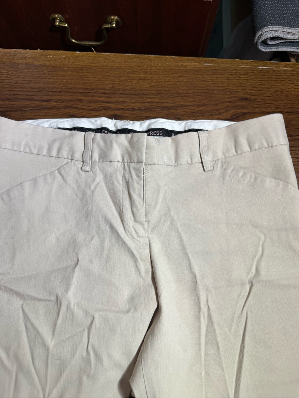 Express Editor Chino Pants — Light Beige